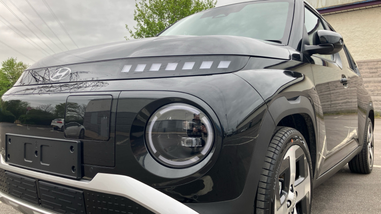 Hyundai INSTER 85kW 02 49kWh 5dr Auto Electric Hatchback